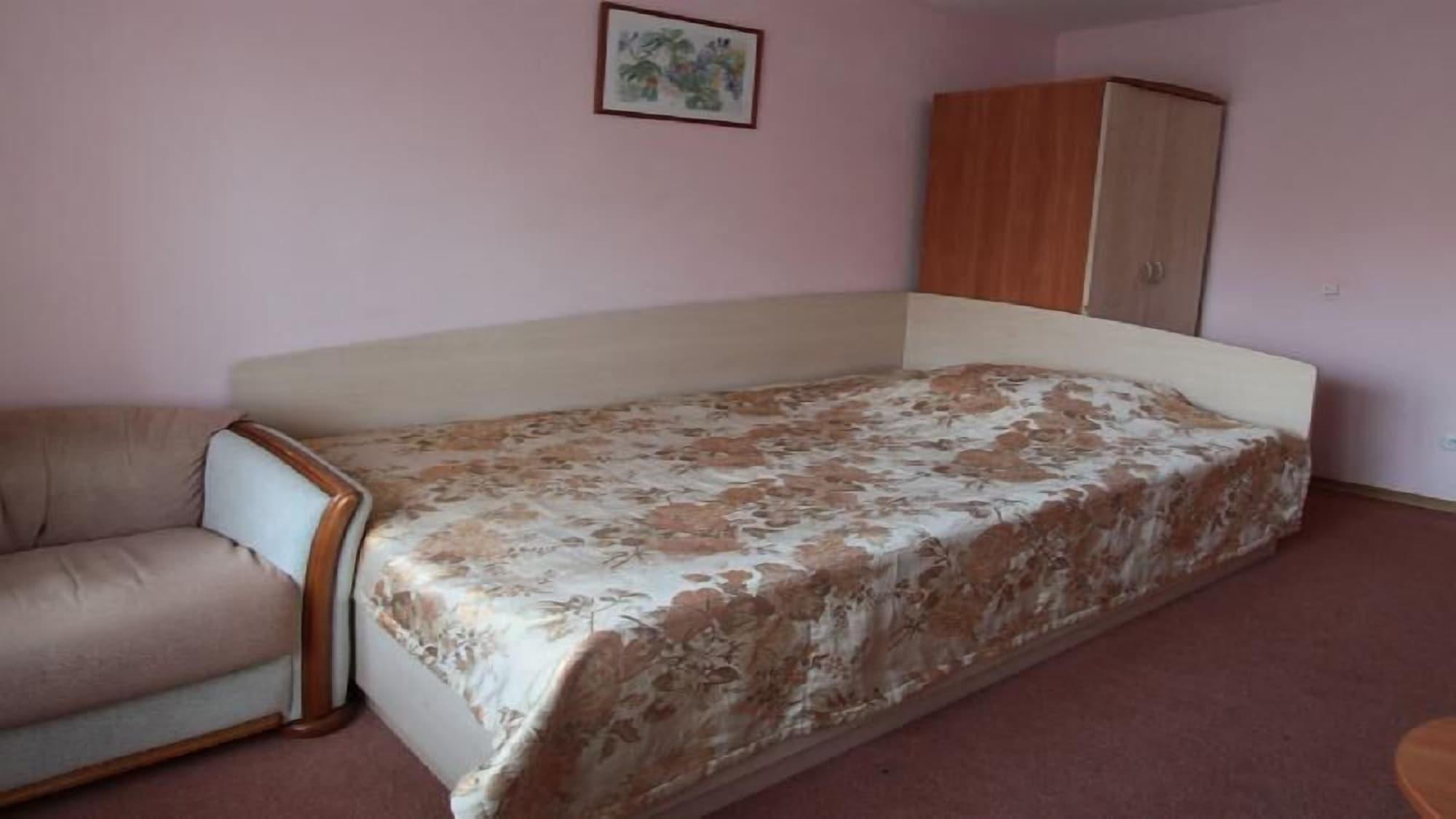 40 Let Pobedy Hotel 민스크 외부 사진