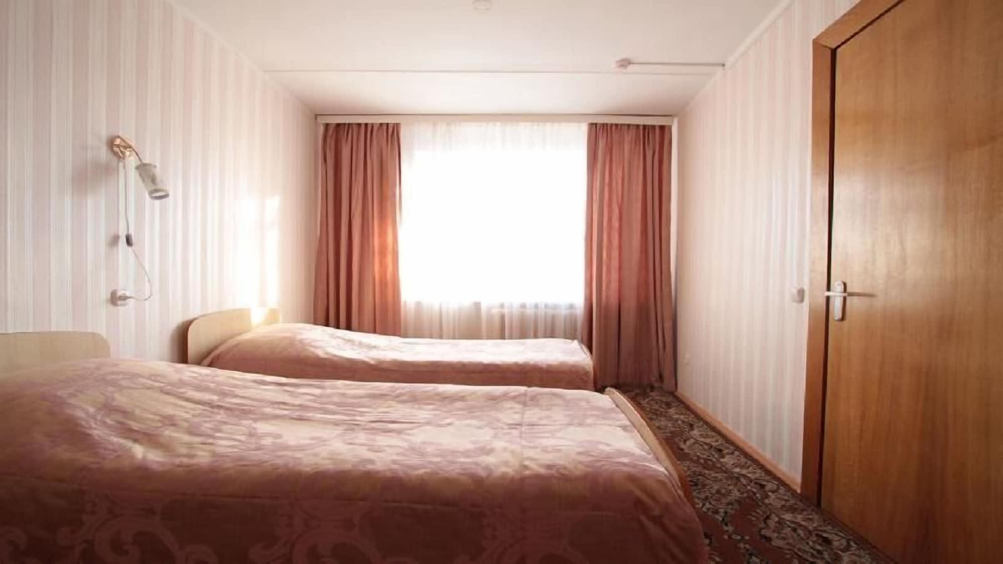 40 Let Pobedy Hotel 민스크 외부 사진