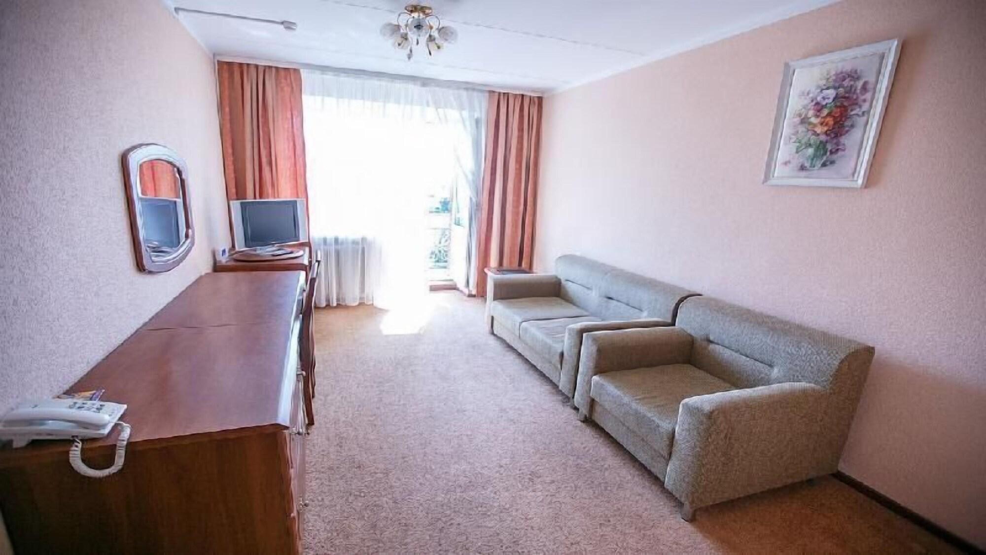 40 Let Pobedy Hotel 민스크 외부 사진