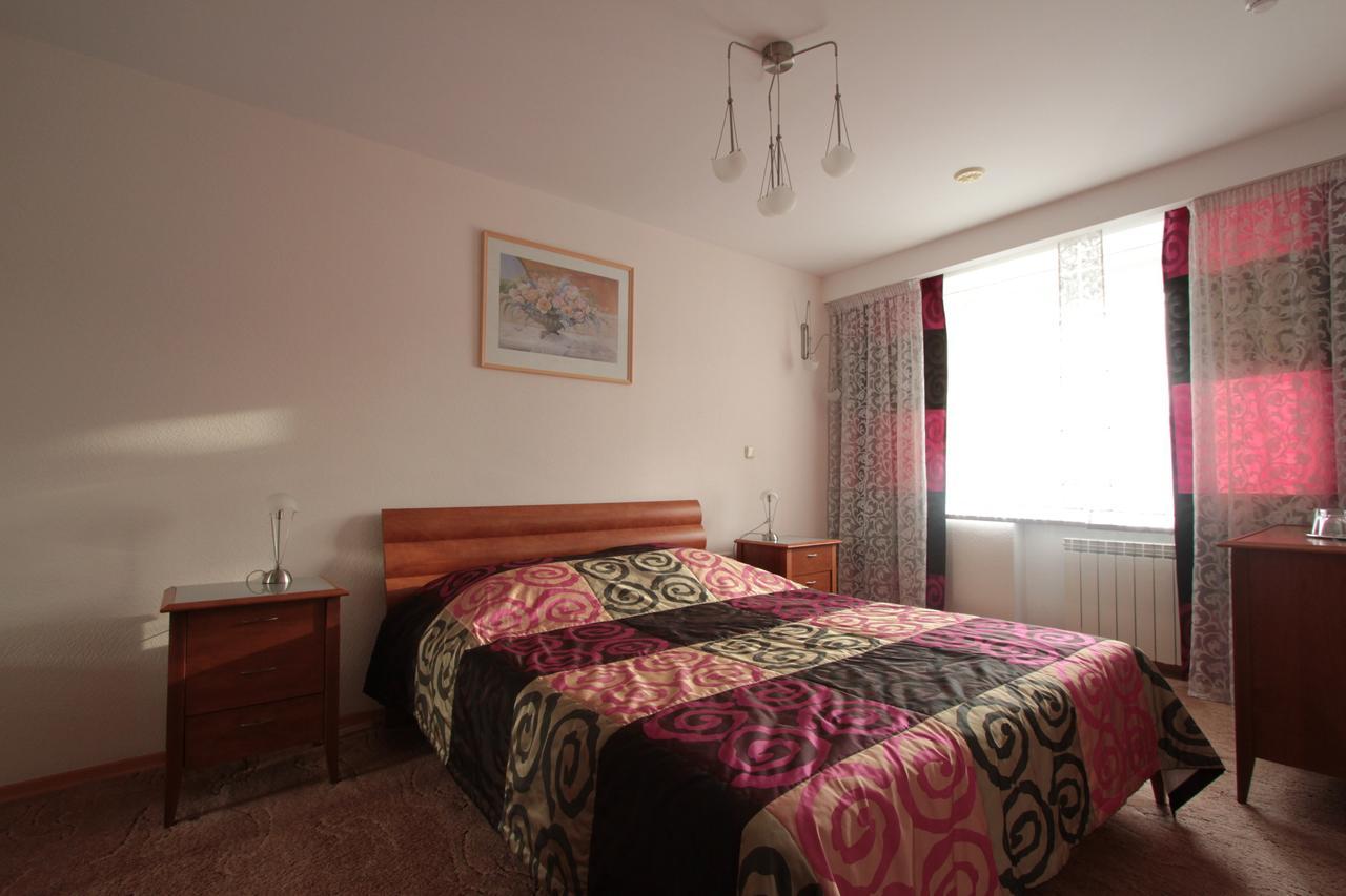 40 Let Pobedy Hotel 민스크 외부 사진