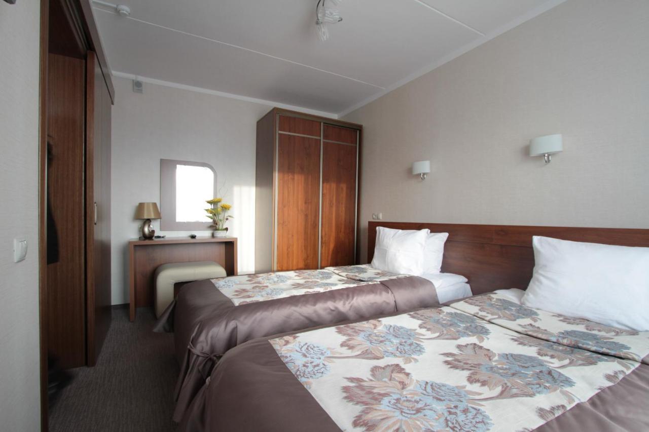 40 Let Pobedy Hotel 민스크 외부 사진